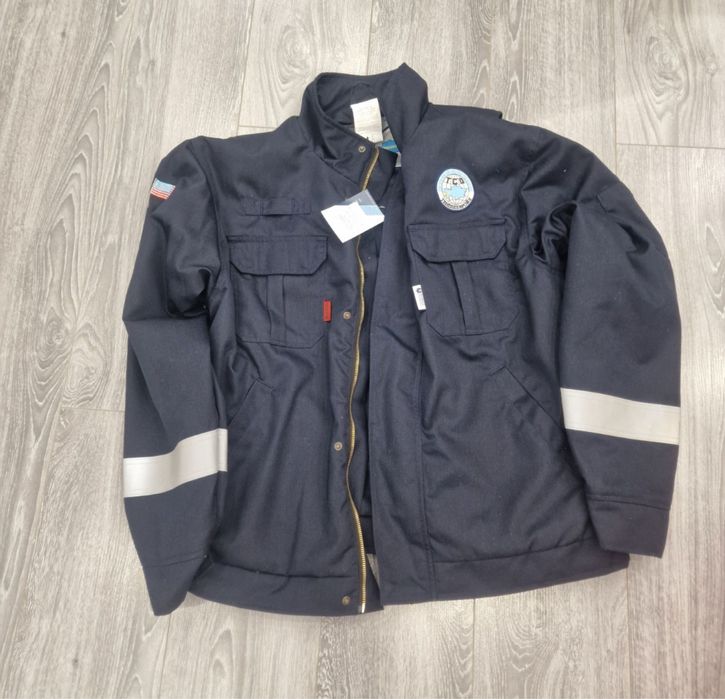 Тшо куртка сатам