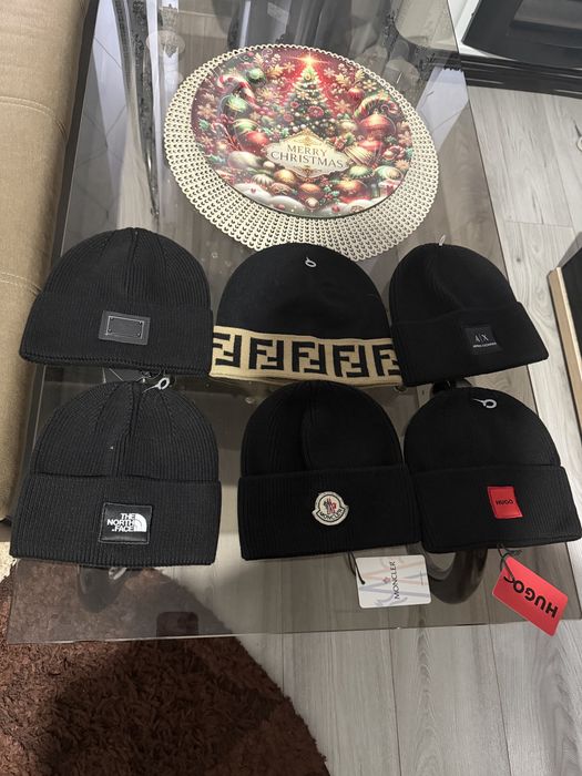 Vand caciuli calitate premium !! Bumbac 100%