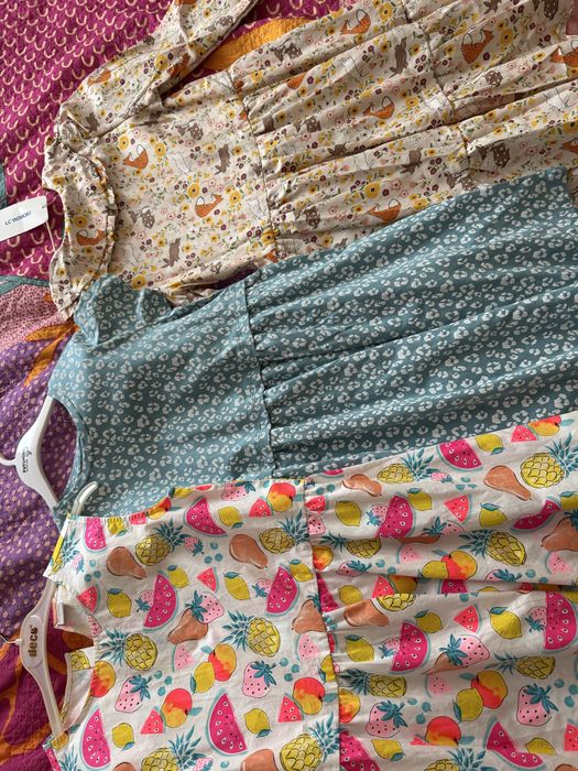 Продам новые платья. Ростовка 140 см