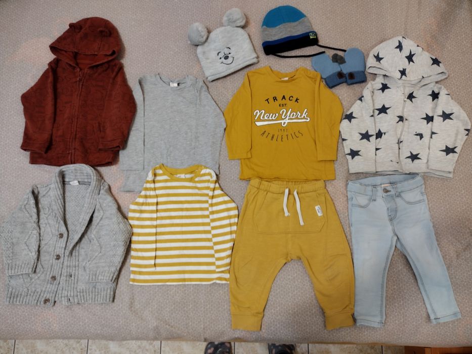 Лот бебешки дрехи