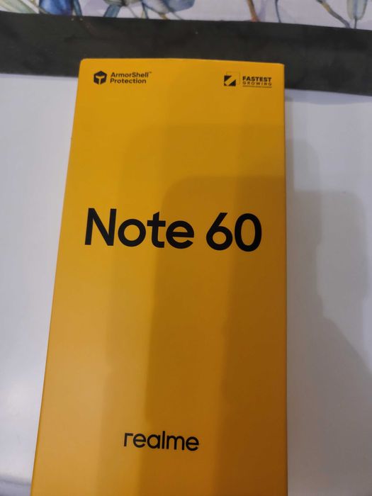 Realme note 60 .