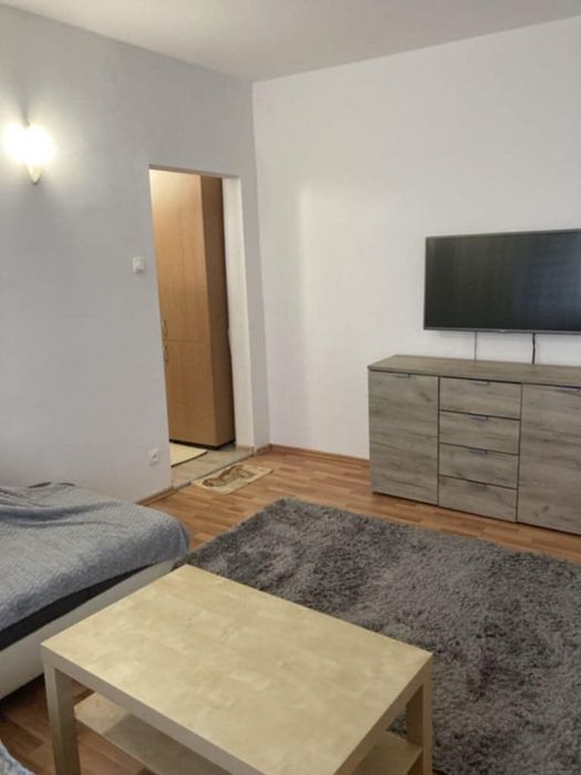 Închiriez apartament 2 camere|| Mihai Viteazu