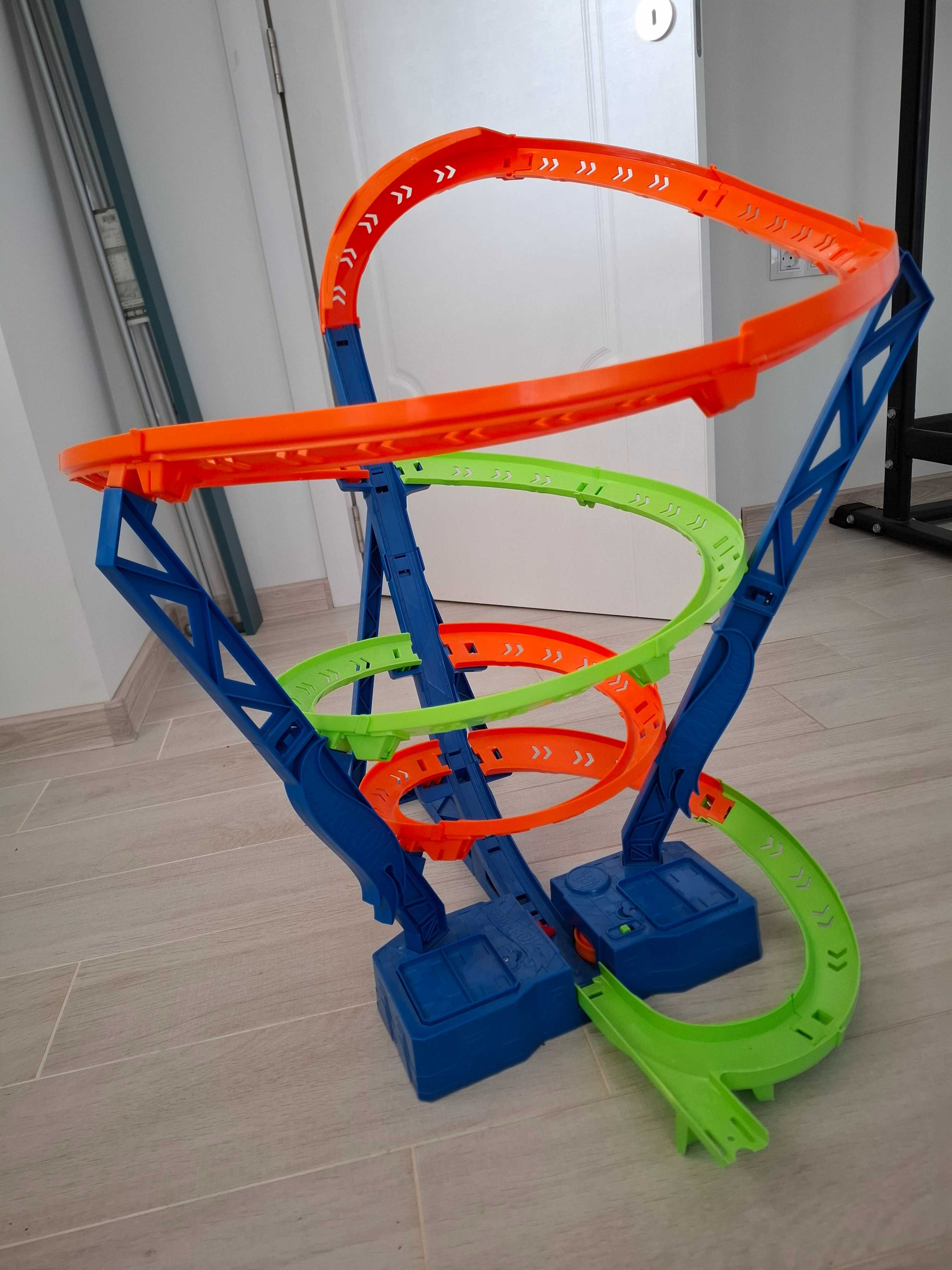 Писта Hot Wheels