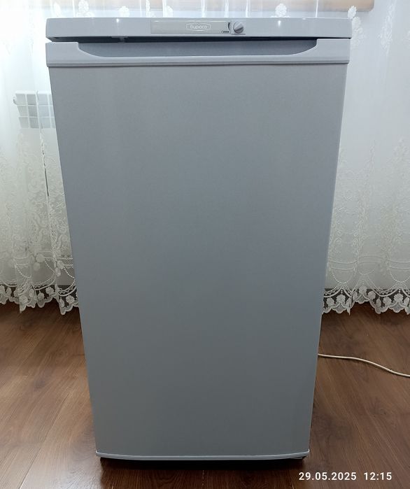 Продам холодильник бирюса