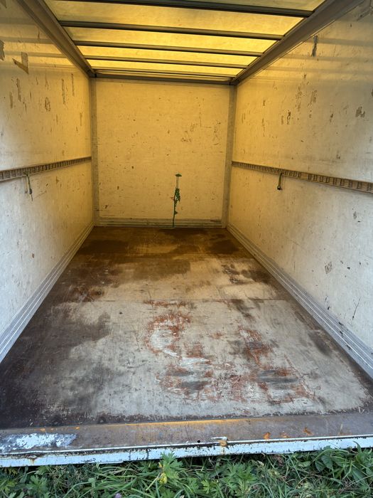 Cub si lazi cu prelata lifturi iveco daily mercedes sprinter