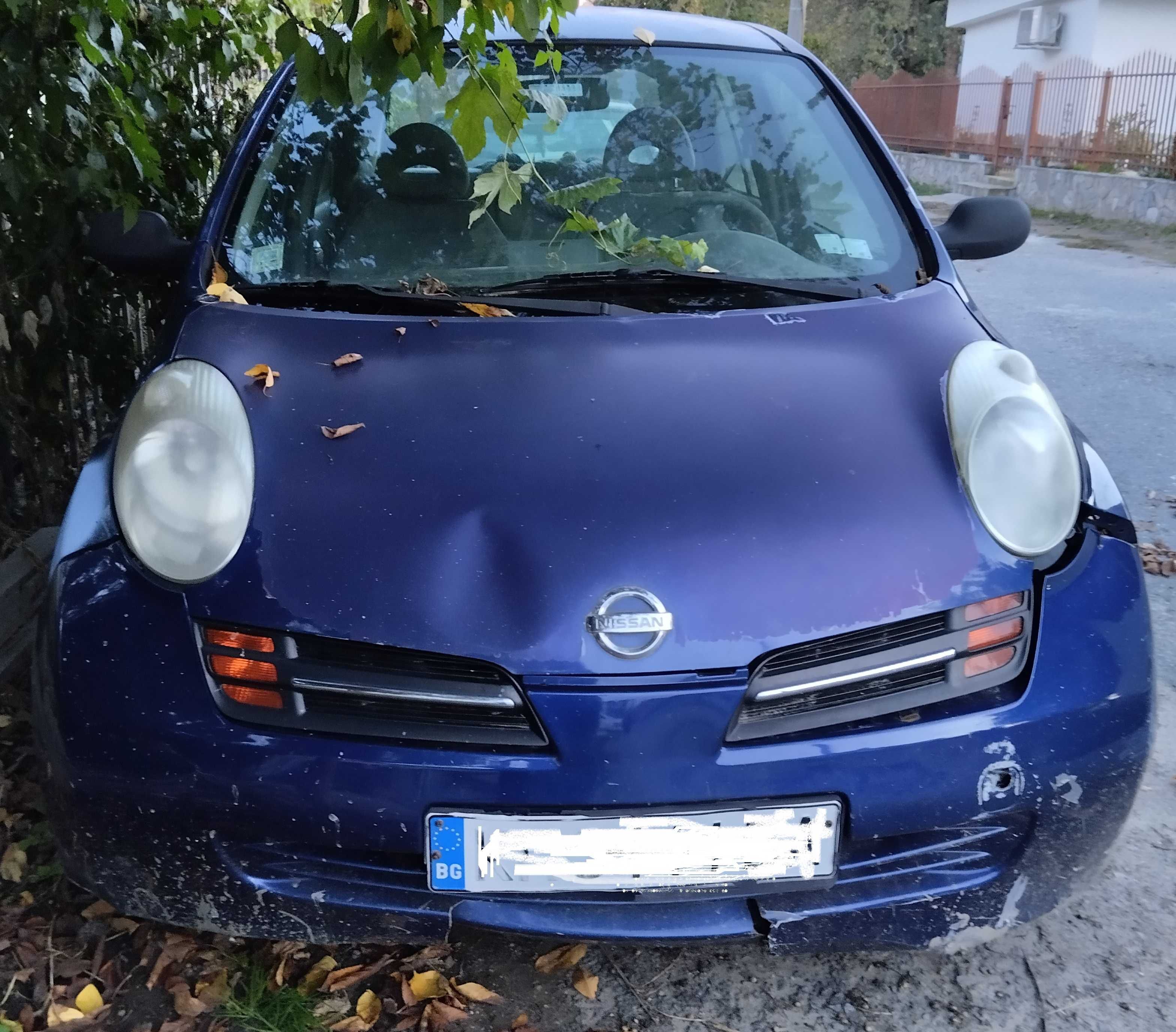 Продавам Нисан Микра 2003г. за части