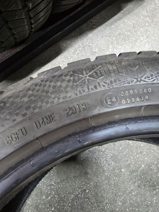 2x 235/45/18 M+S CONTINENTAL 2019 Stare impecabila