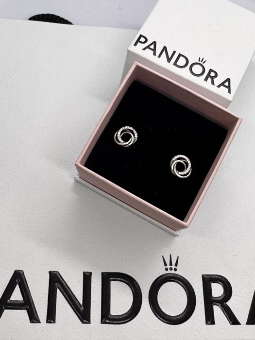 Pandora обеци Пандора