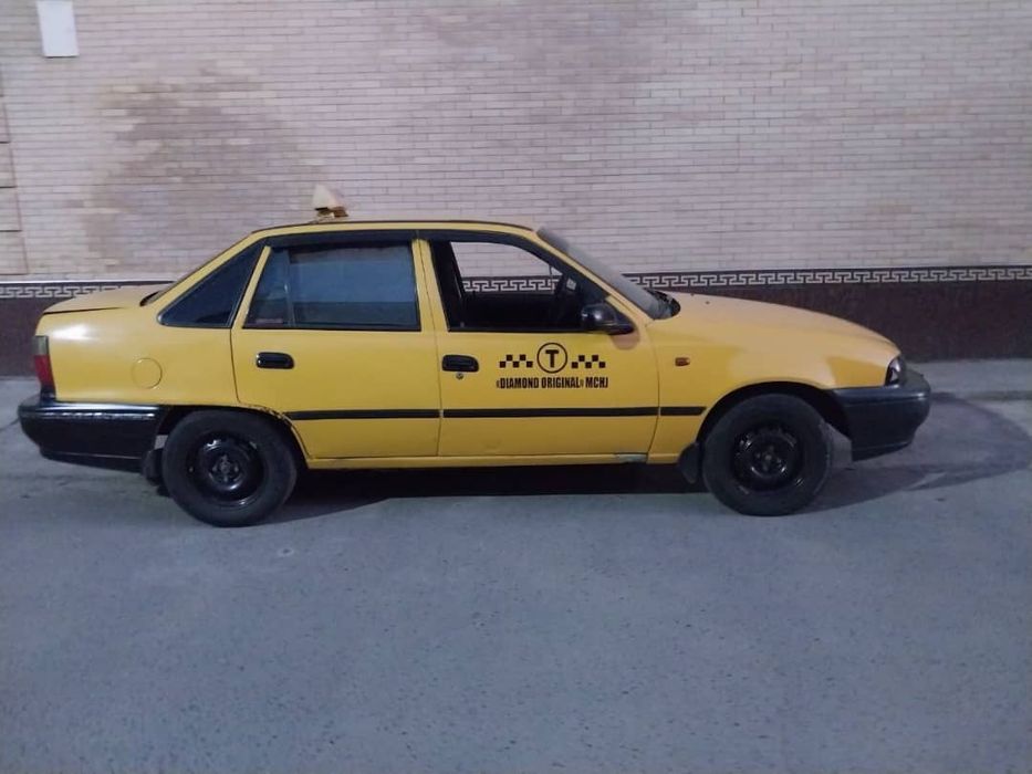 Nexia sotiladi srochni