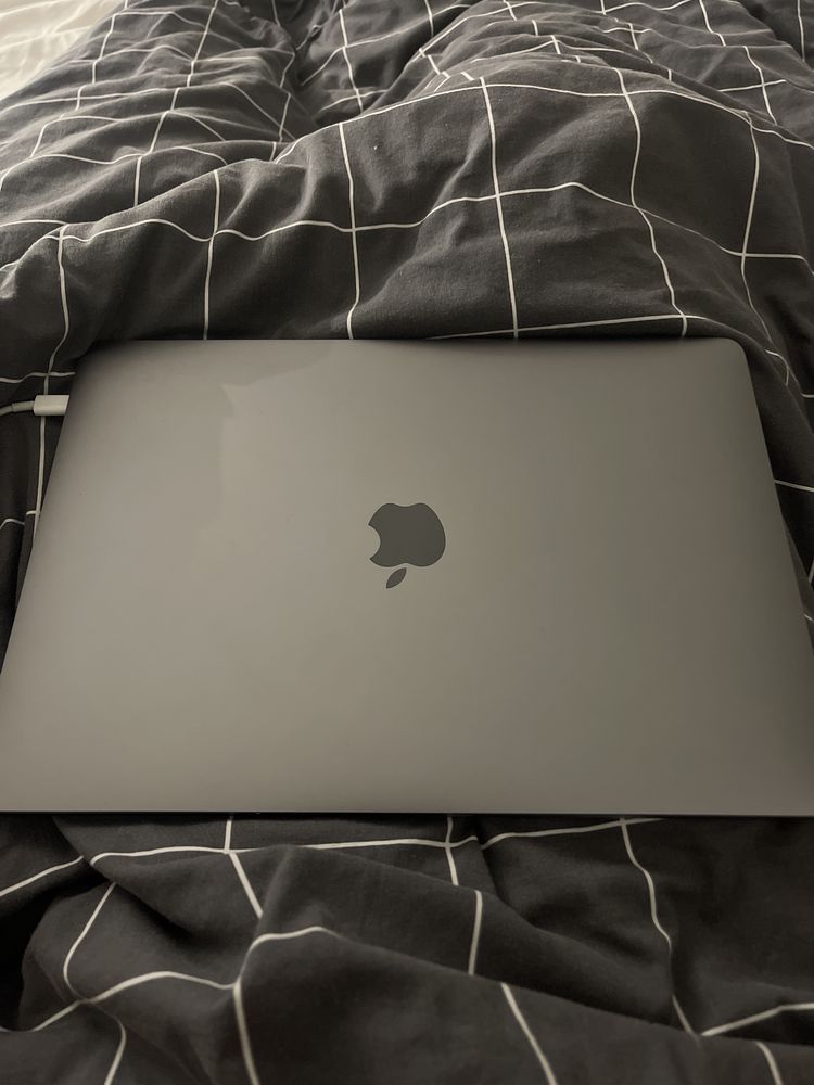 Macbook pro 13’ 2021