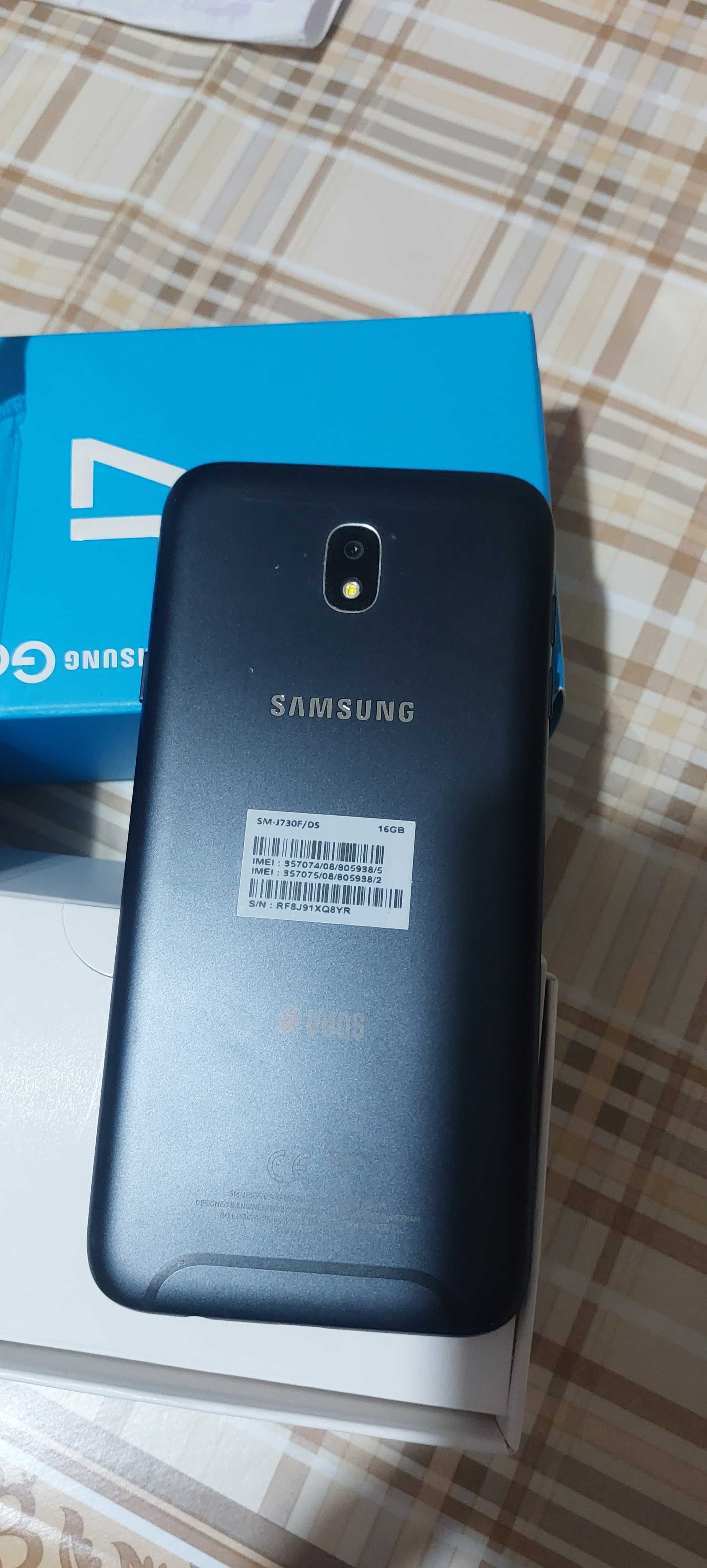 Телефон Samsung J7 2017