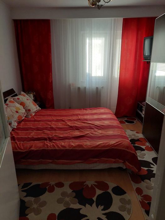 Apartament 4 camere decomandat ultracentral vis-a-vis Mall Central
