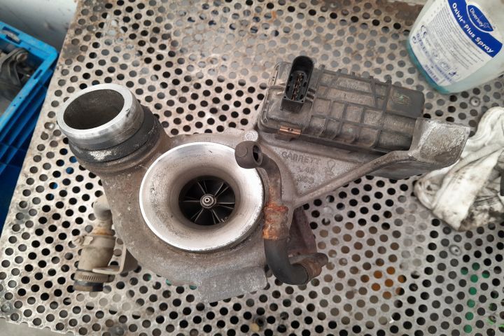 TURBOSUFLANTA N57D30A MX1253 BMW Seria 3 E90/E91/E92/E93 [2004 - 2010