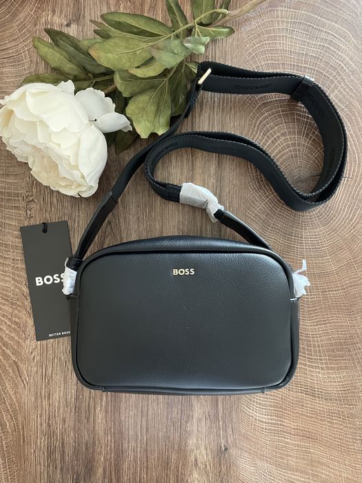 Дамска чанта Boss
