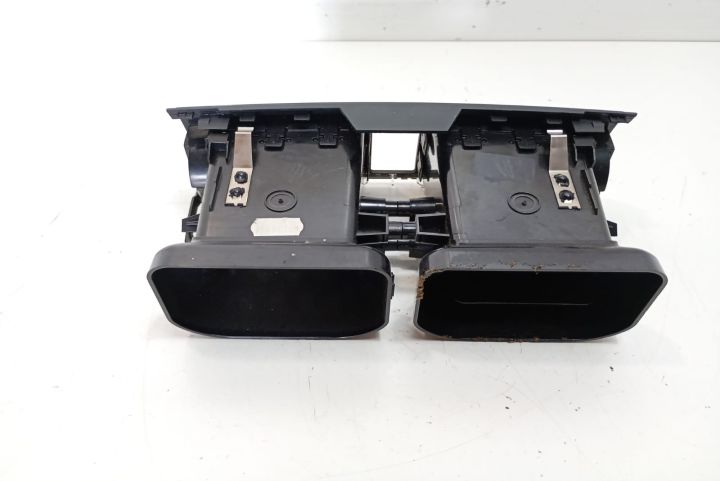 Grila ventialtie centrala 5931002 5931001 Mercedes-Benz C-Class W204/