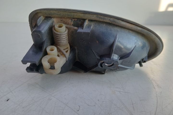 Maner interior dreapta 8200028995 Renault Clio a 2-a generatie
