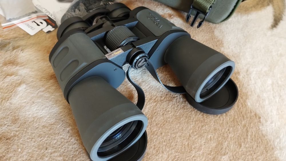 Продам бинокль ×10 увелич.