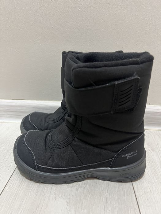 Детски ботуши.