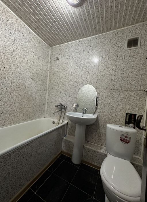 Продается квартира Чиланзар 5 квартал 2/4/4 кирпич