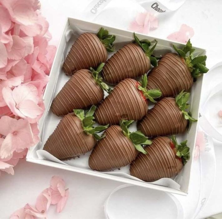 Клубника банан в шоколаде | АСТАНА | Сладкий букет цветы доставка