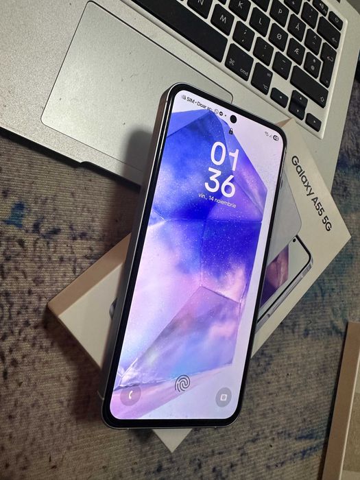 Samsung Galaxy A55 – Ca nou, în cutie!