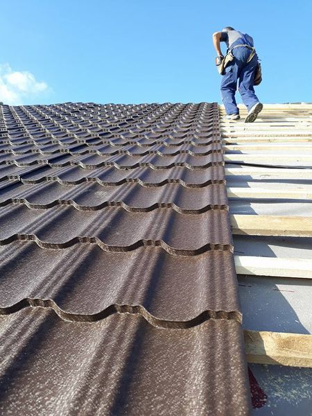Executam lucrari de montaj tigla acoperisuri, reparatii orice tip de i