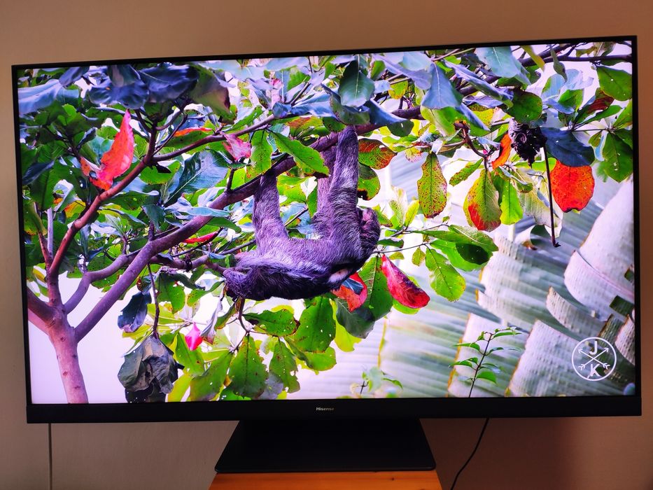 Телевизор Hisense U8HQ 55 инча MiniLED 120hz