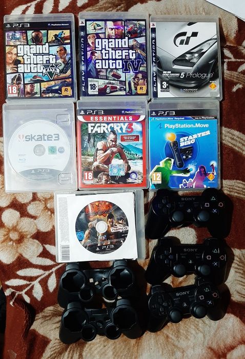 Vând manetă originală sony în stare bună ps3 PlayStation 3