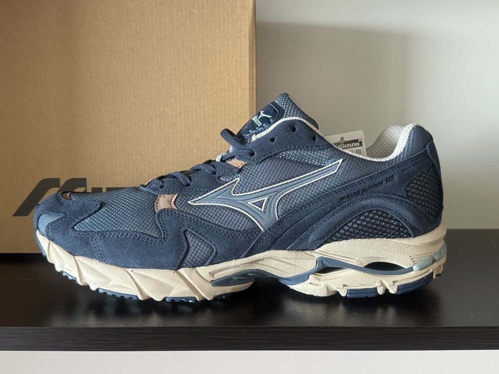 Mizuno Wave Rider 10/ Налични 44номер 28.5см  Стелка Нови с Кутия