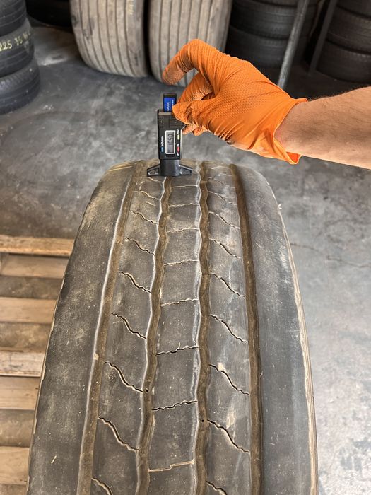 1 anvelopa camion 285/70/19.5 , Hankook , 10.5 mm !