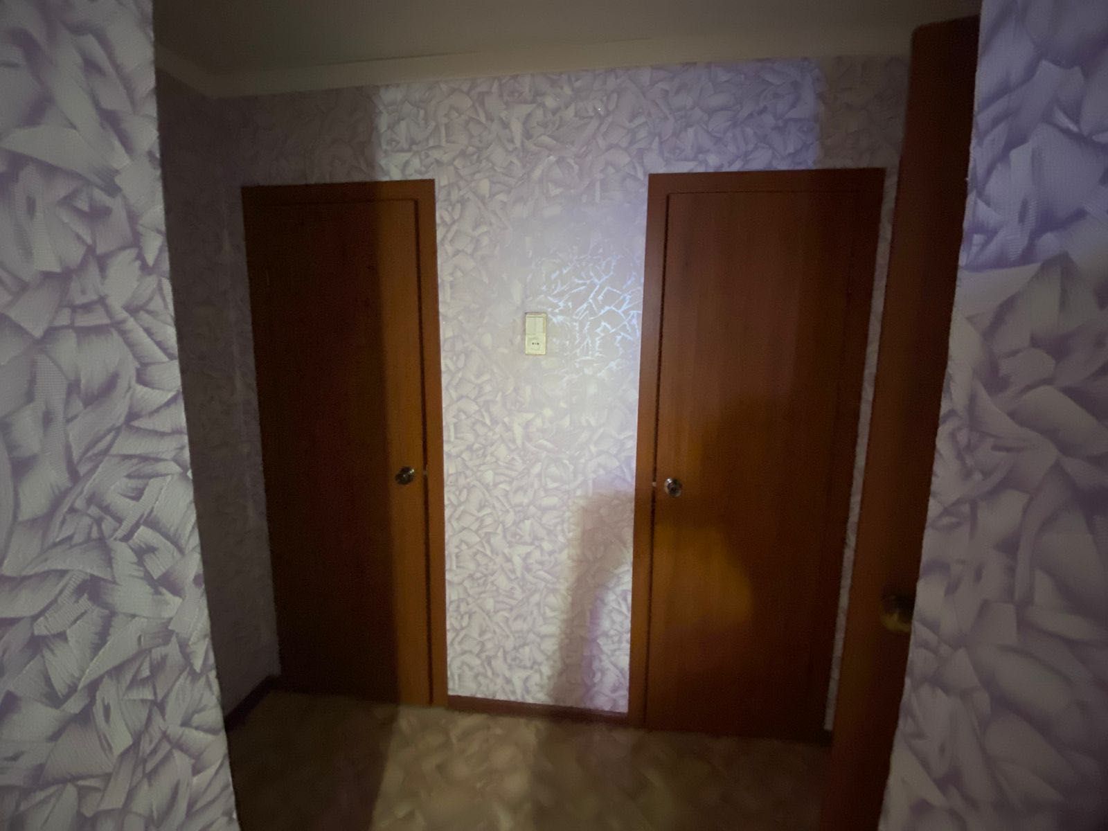 Продается 2-комн. квартира в центре КШТ