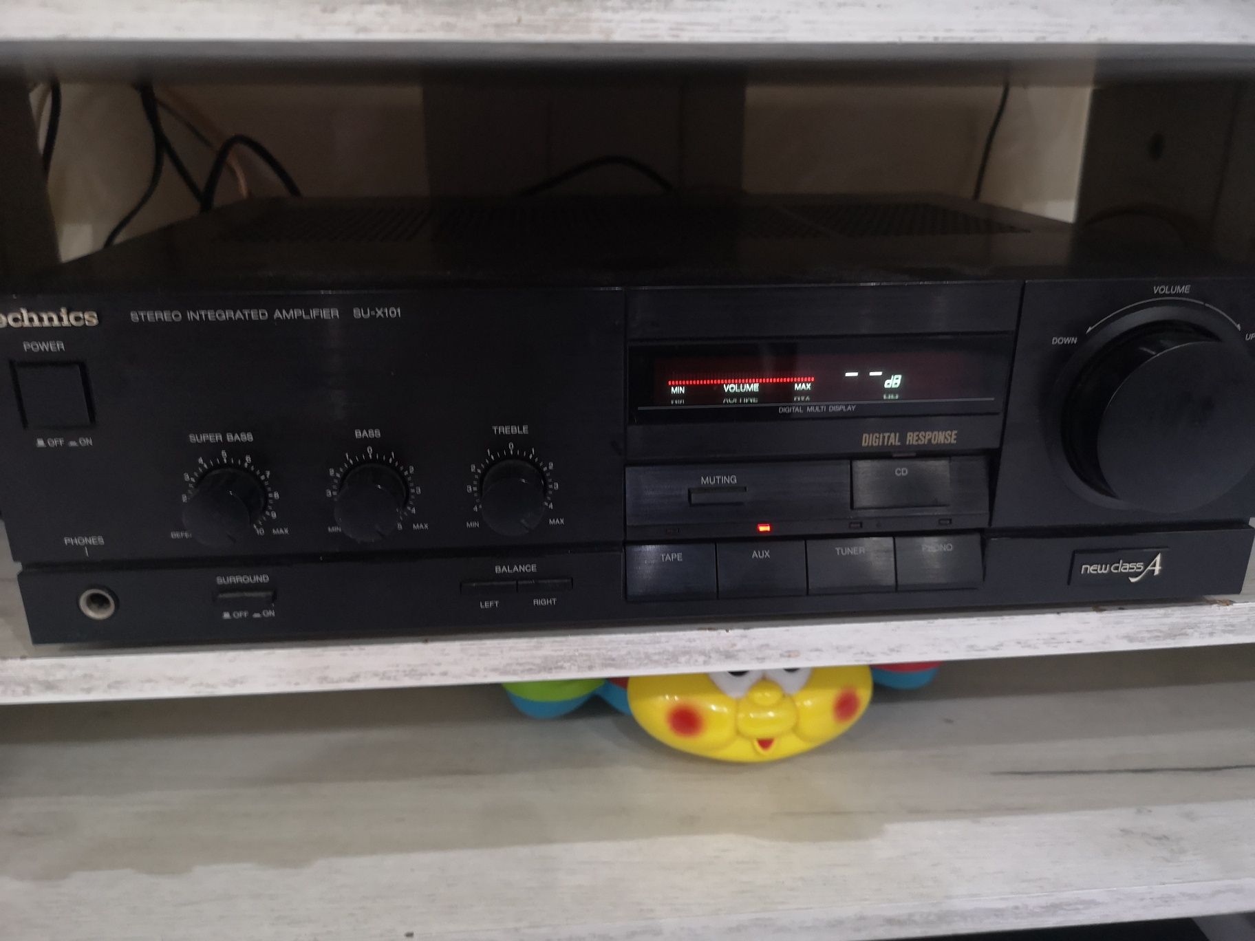 Усилвател Technics и CD Player Technics, дек Technics и тунер Technics