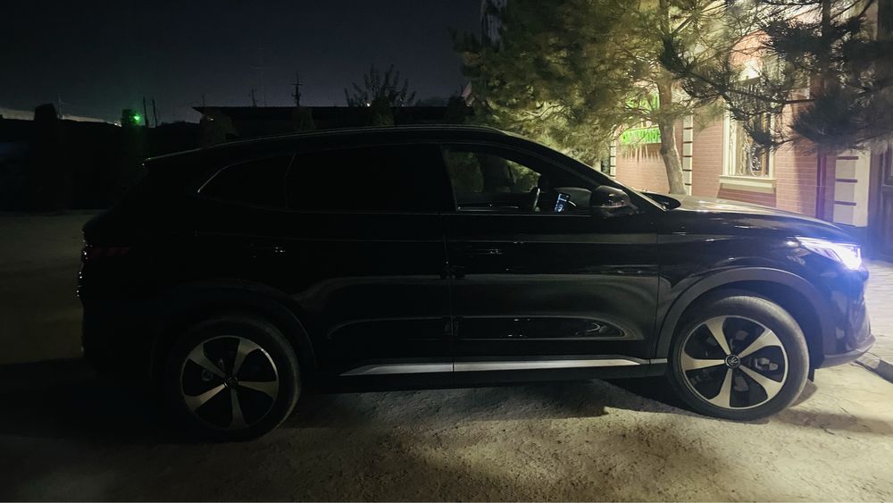 BYD Song Plus  Срочно пордается