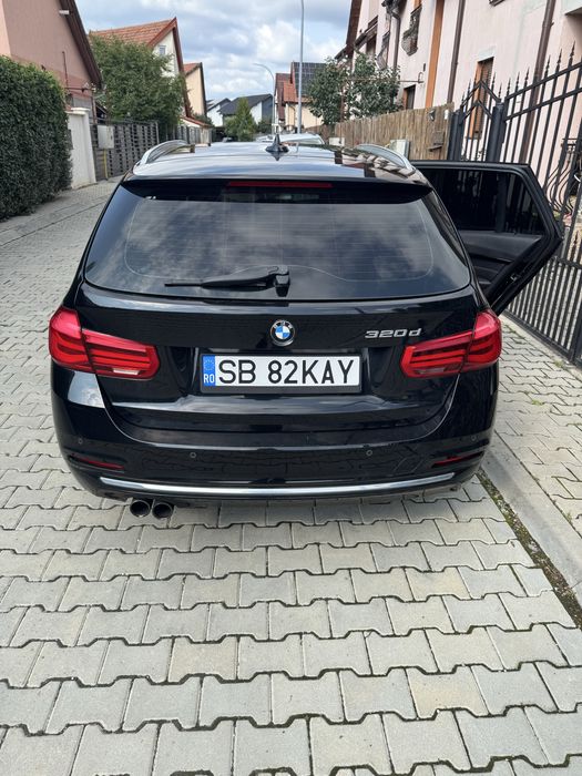 BMW Seria 3 Luxury Line 2.0d