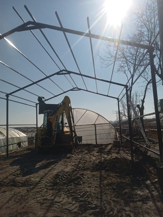 Vând hală metalică 8 m lățime cu 12 m lungime