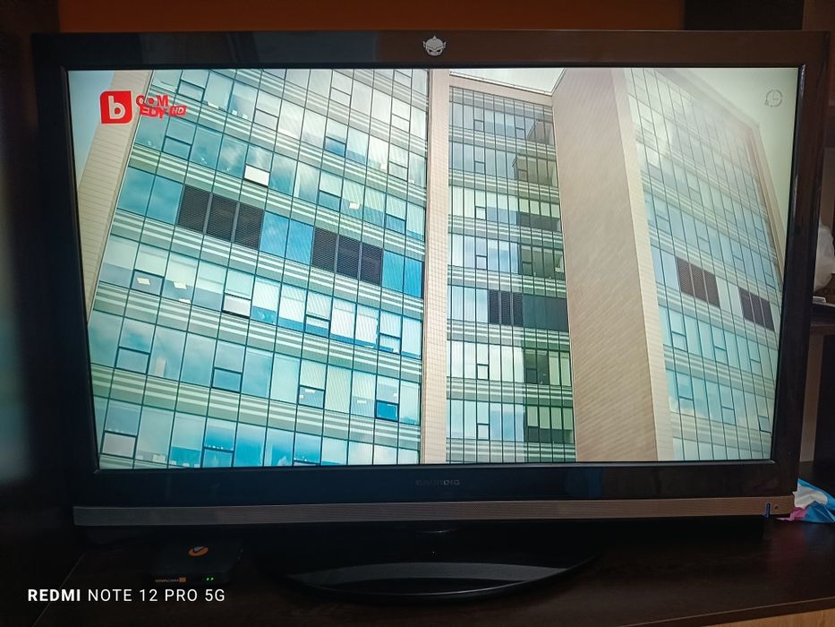 Телевизор Grundig 40 инча