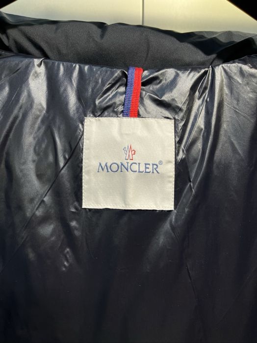 Geaca Moncler colectie noua