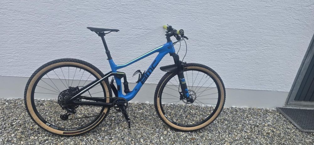 BMC Agonist 2019- M 29"
