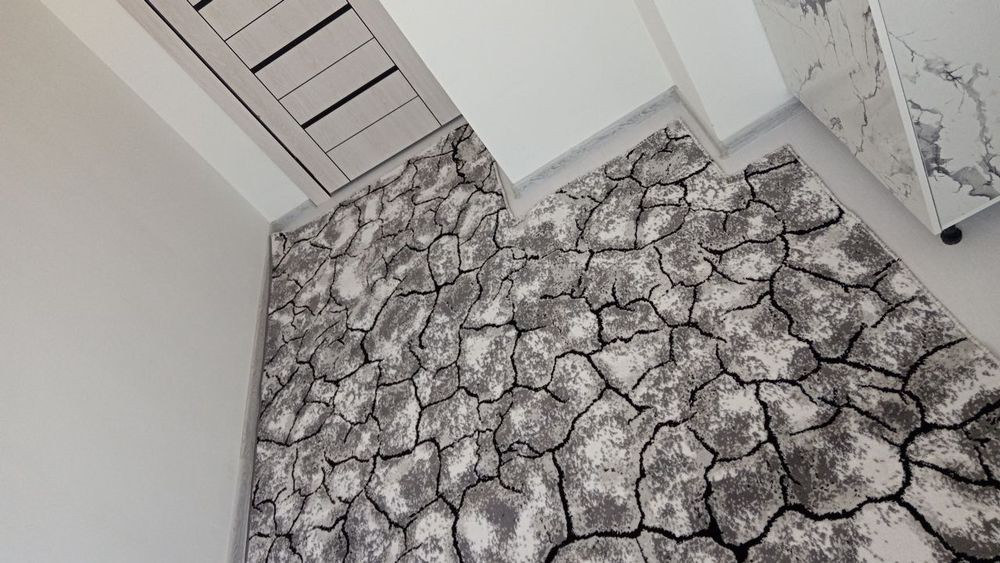 Тошкент вилояти тойтепа тумани нурафшон сити 2 хона факат кизлар оила