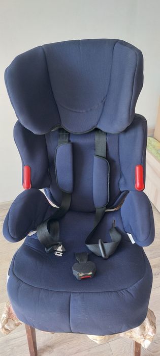 Срочно!!!Автокресло 5000