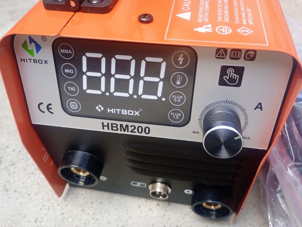 Електрожен + телоподавашо 3в1 Hitbox HBM 200 MMA MIG LIFT TIG