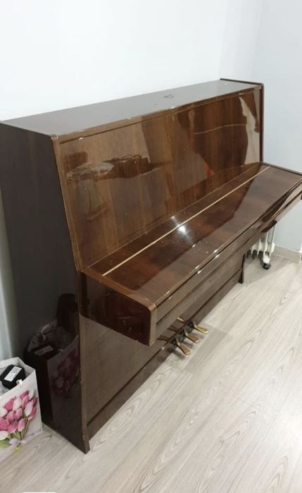 Перевозка пианино и фортепиано. Любой модели и этажности. Утилизация.