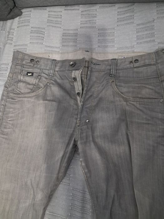 Дънки обувани пет пъти