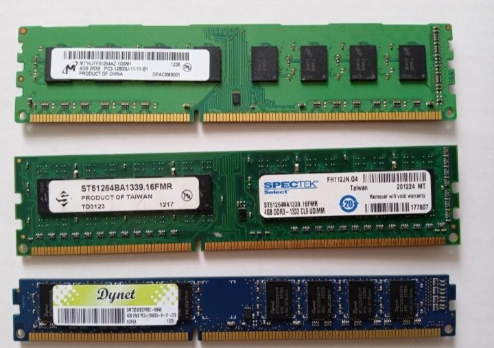 Продам оперативную память.