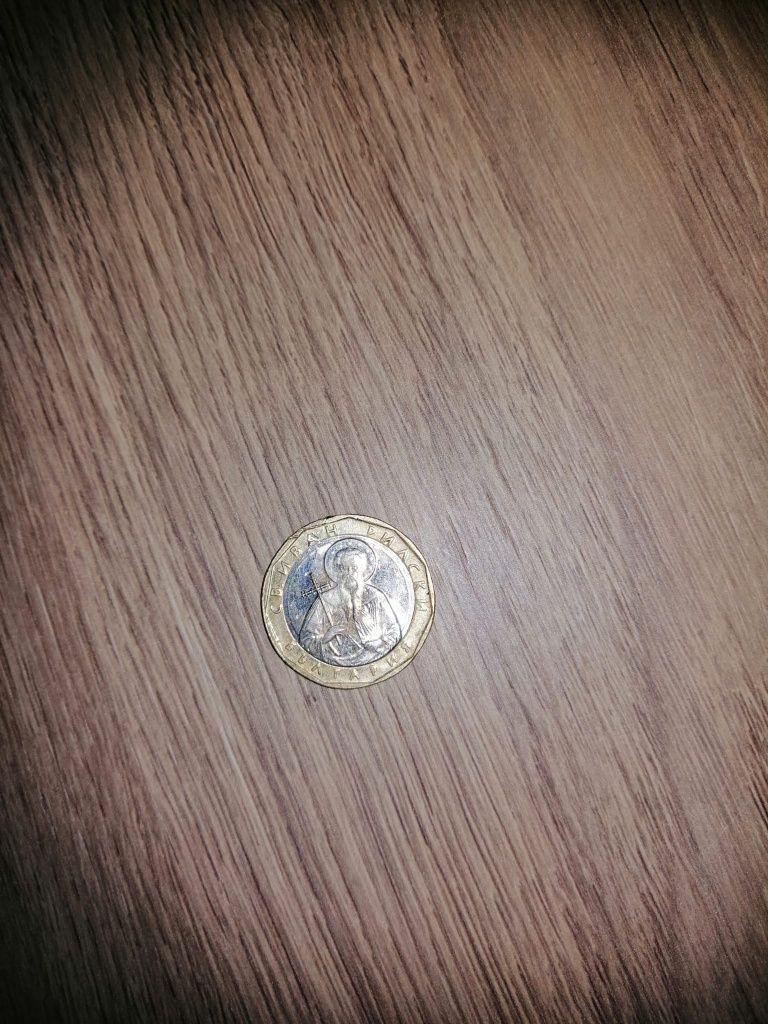 Vând monedă bimetal 1 leva 2002 rară