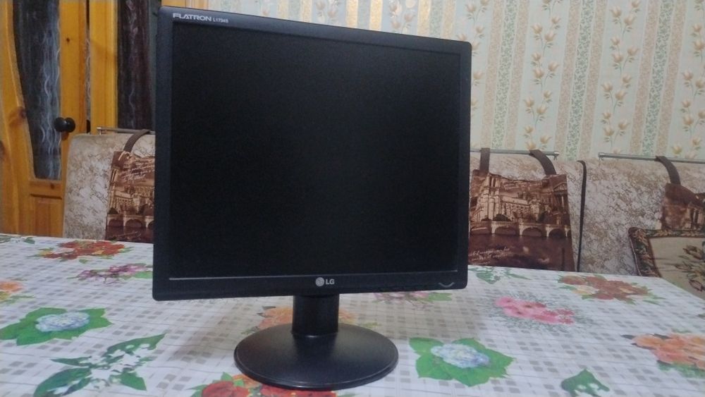 Старый монитор от LG