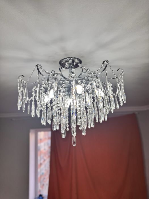 Люстра красивая весячая яркая красивая 60 см