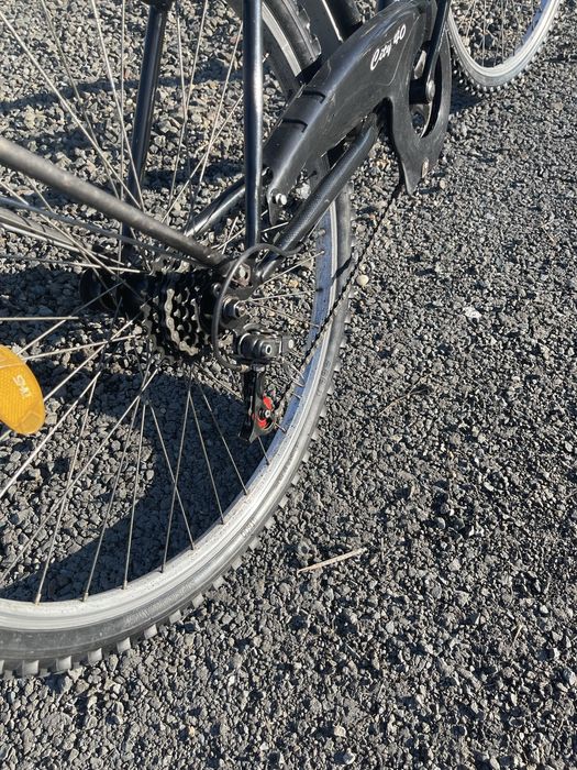 De vânzare bicicletă damă.