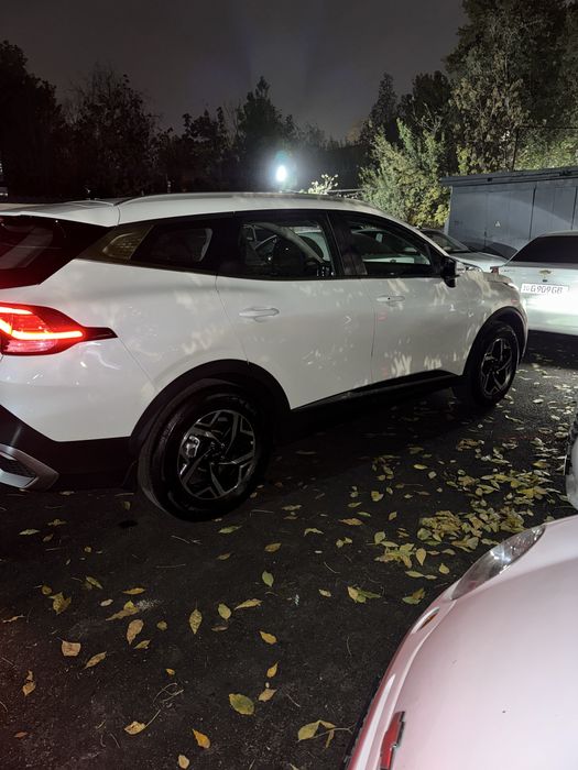 Продам KIA Sportage 2024года