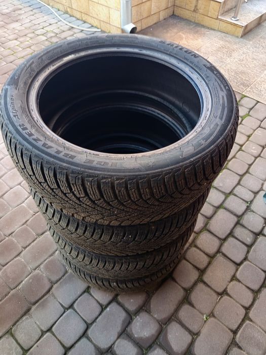 Продавам зимни гуми